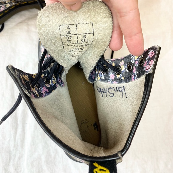 Dr. Martens Floral Print Leather Boots - Picture 8 of 12